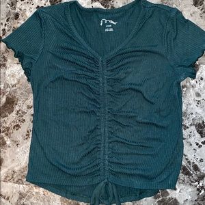 Size small 6/6x  ruffled green blouse